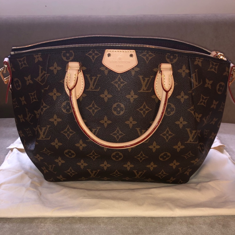LOUIS VUITTON Monogram Turenne MM